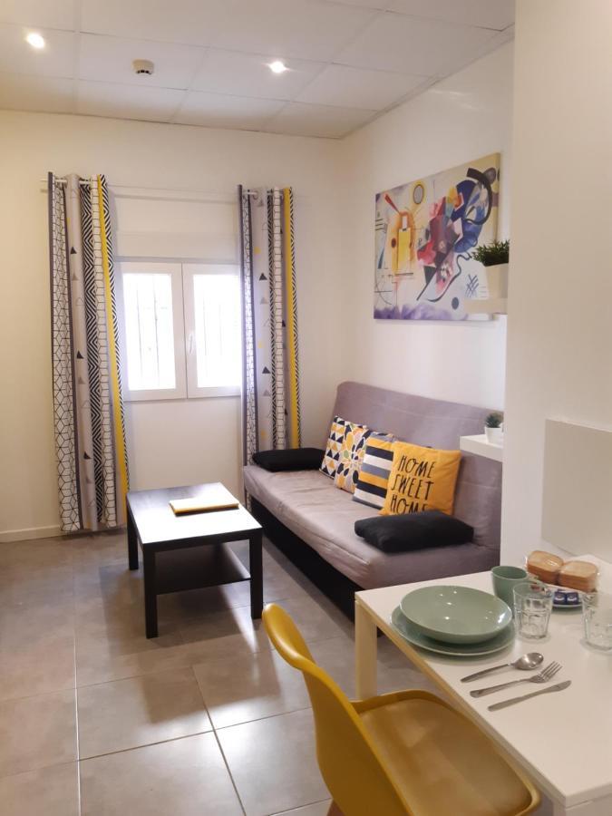 The Yellow Corner Apartment لقنت المظهر الخارجي الصورة